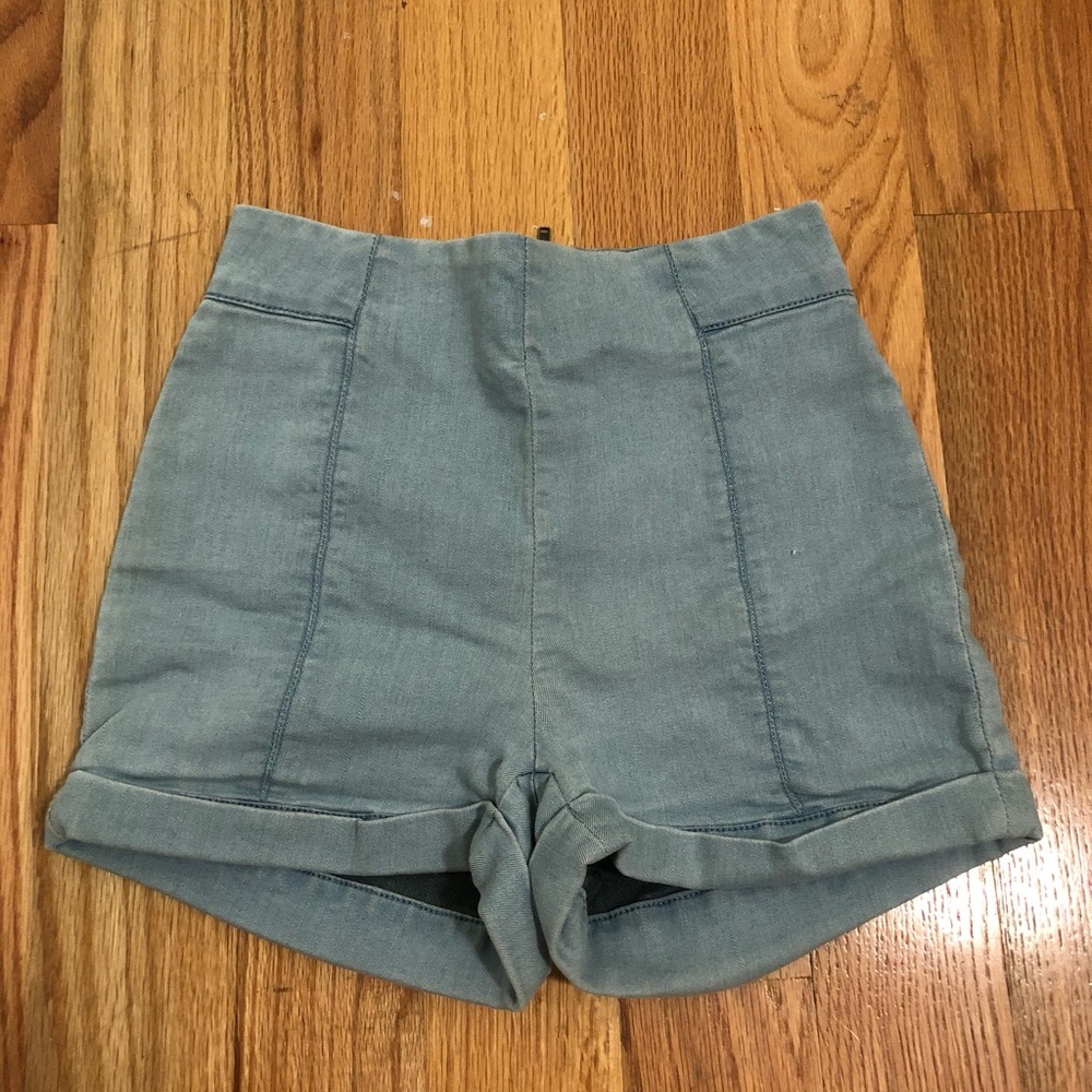 Denim Shorts with Zipper